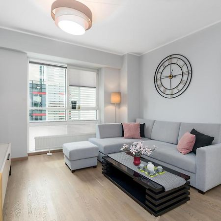 Apartments Poznan Towarowa By Noclegi Renters Екстериор снимка