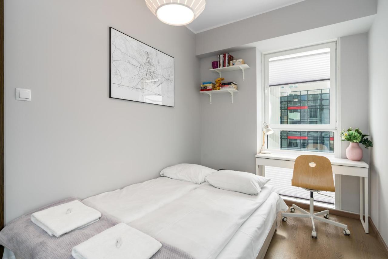 Apartments Poznan Towarowa By Noclegi Renters Екстериор снимка