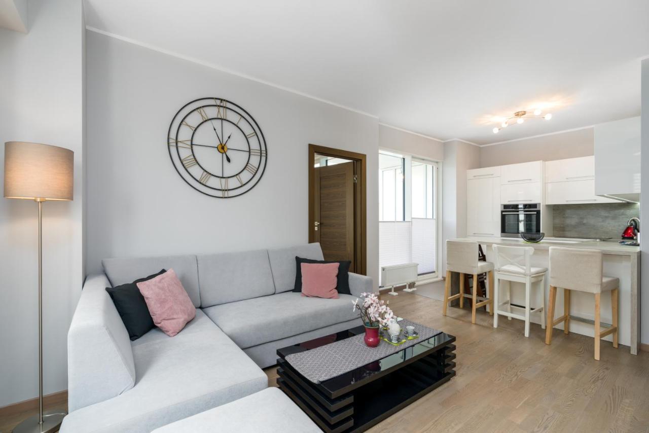 Apartments Poznan Towarowa By Noclegi Renters Екстериор снимка