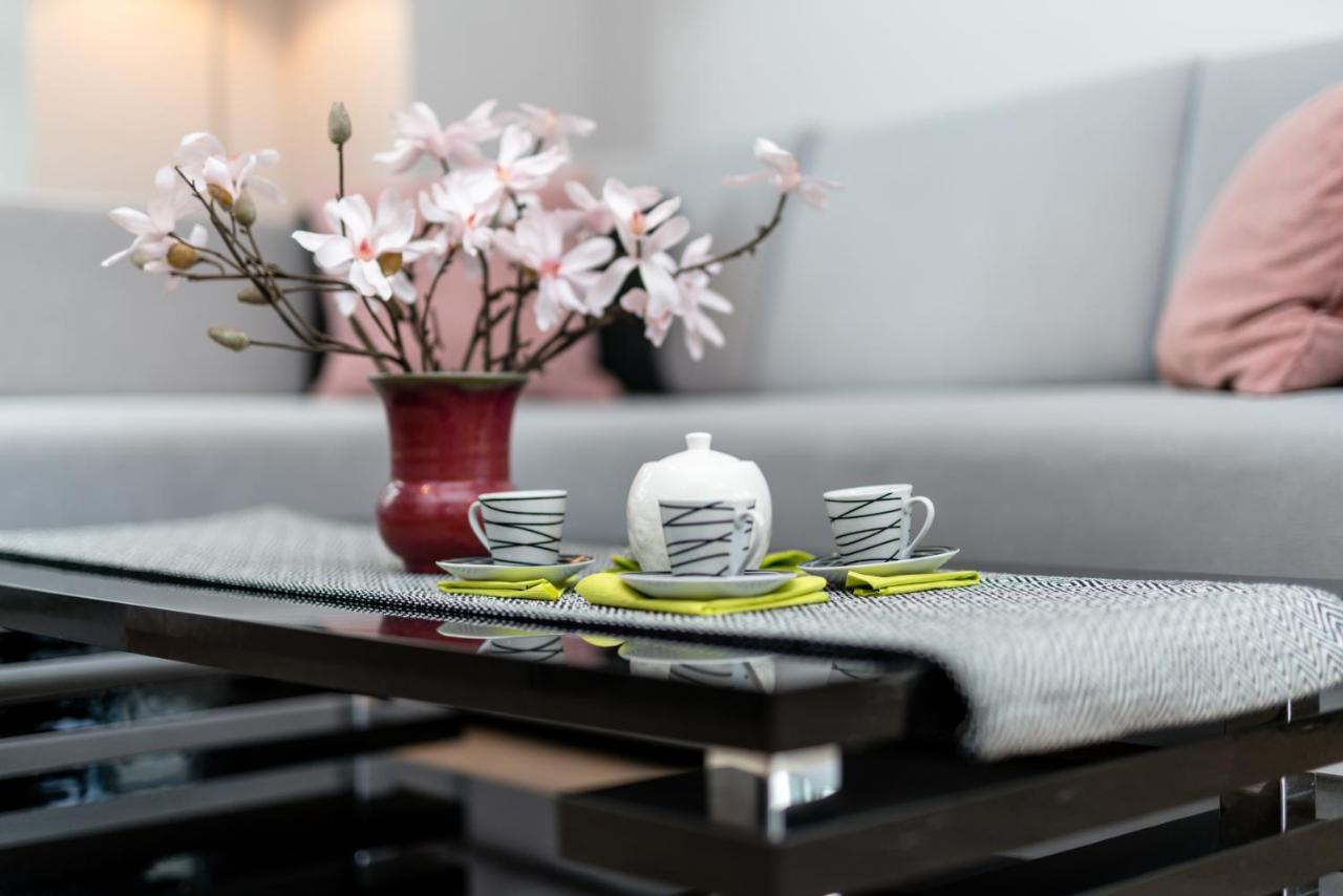 Apartments Poznan Towarowa By Noclegi Renters Екстериор снимка