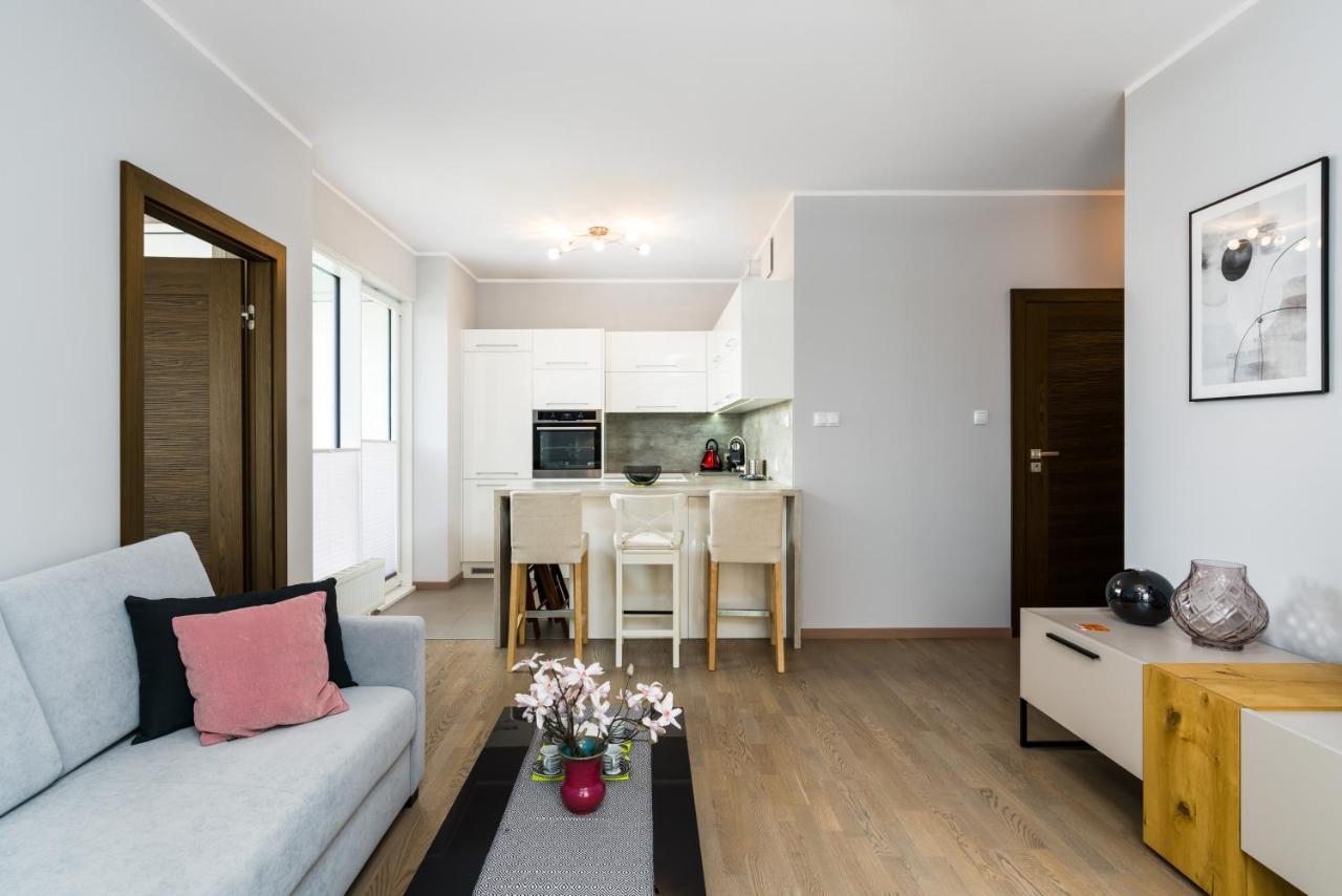 Apartments Poznan Towarowa By Noclegi Renters Екстериор снимка